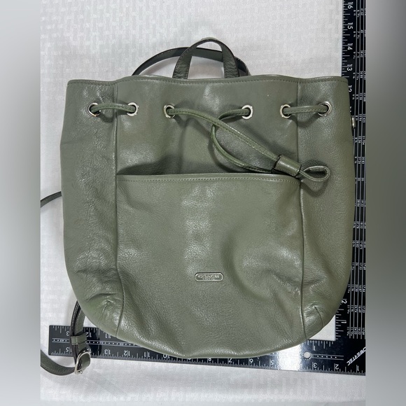 4019: Coach Olive Green Pebbled Leather Drawstring Backpack - Picture 12 of 13